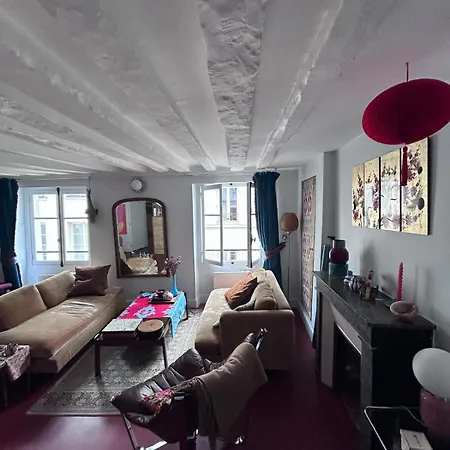 Apartment Quiet And Elegant In Paris